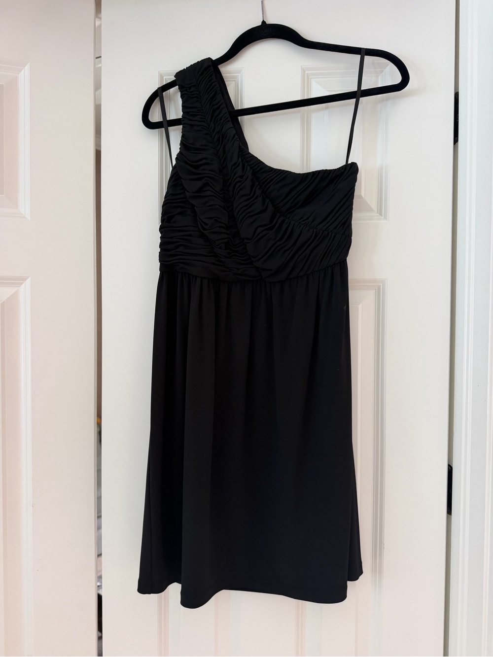 Black One-Shoulder Ruched Evening Dress, knee length